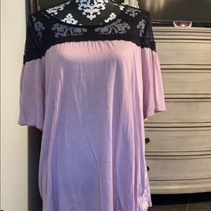 NWT pink and black top